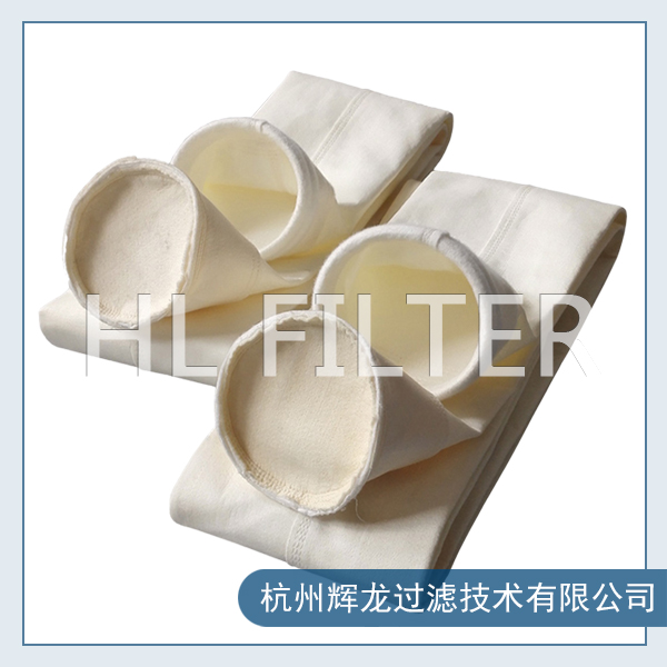 除塵布袋-亞克力針刺氈的工作原理時(shí)怎樣的？